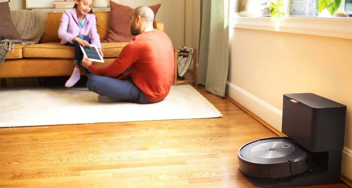 Roomba i6 vs i6+ robot vacuum: which is the Better Option?