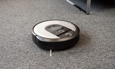Roomba 976 vs iRobot Roomba 698, what’s the difference?